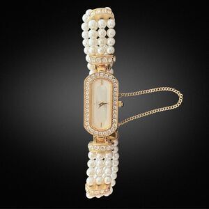 Evening Star Watch Vintage Collectible by Elizabeth Taylor for Avon - 1993 - A+